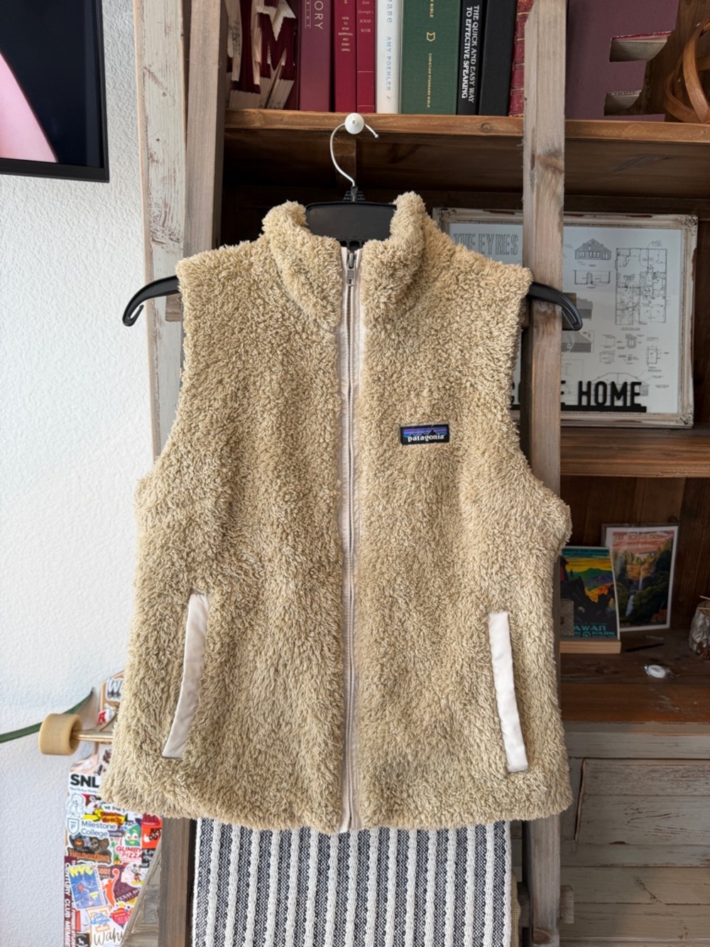 Patagonia women’s Los Gatos vest size small